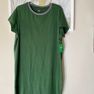 Green Tee-Shirt Dress Size L